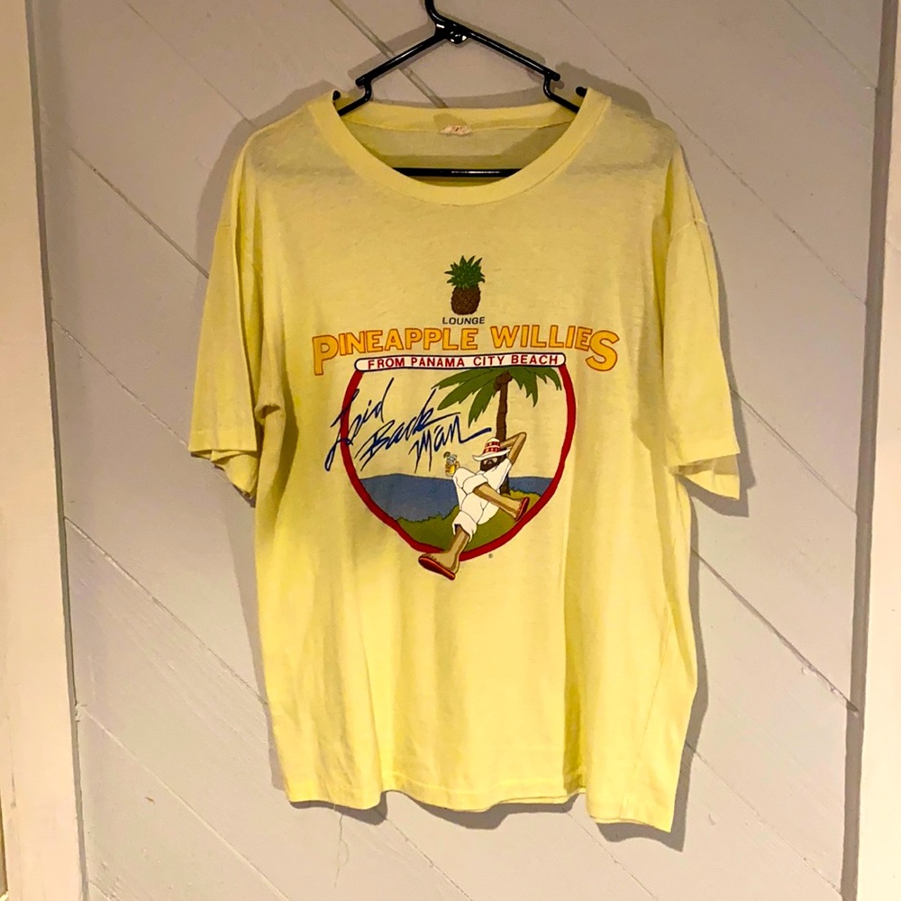 Vintage Pineapple Willie’s T-Shirt